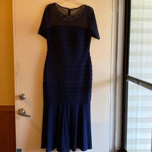 DECODE 1.8 Maxi Dress